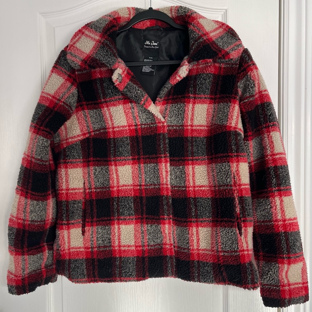 Me Jane Women’s Red and Black Plaid Sherpa Jacket Medium